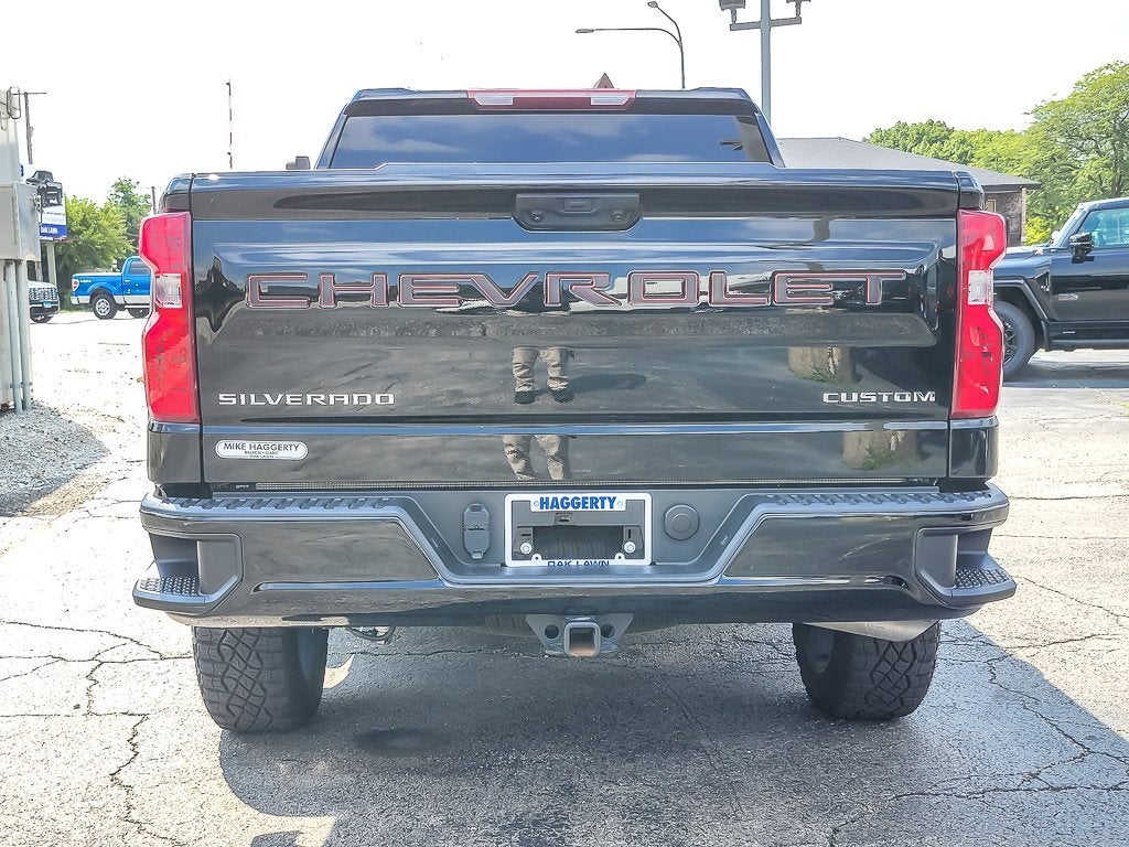 2024 Chevrolet Silverado 1500 Custom Trail Boss