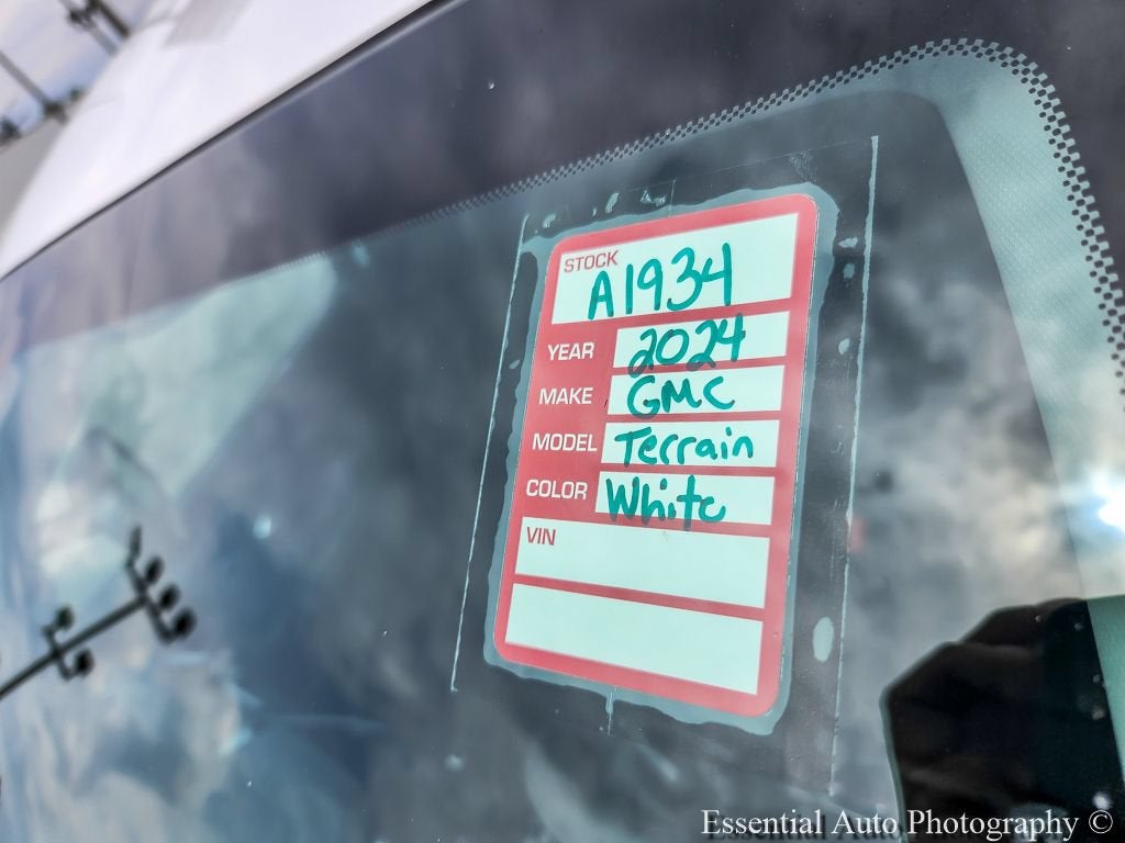 2024 GMC Terrain SLE