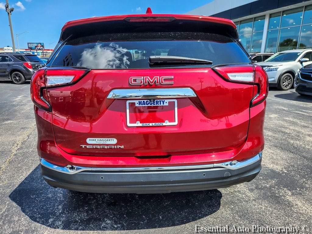 2022 GMC Terrain SLT