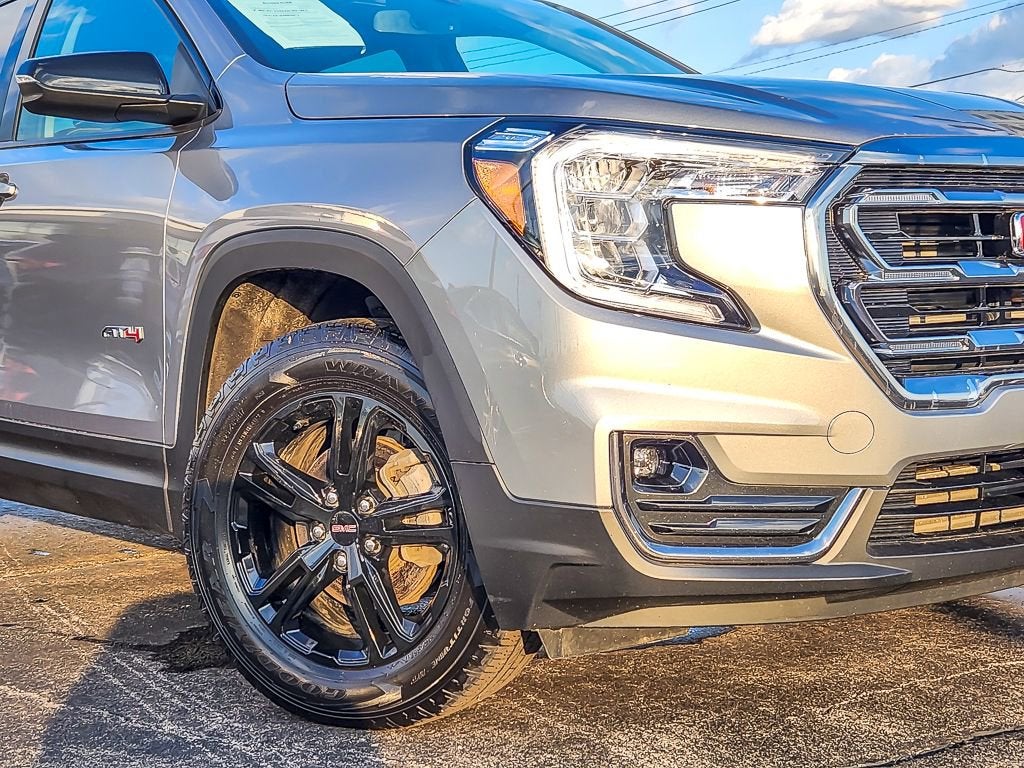 2024 GMC Terrain AT4