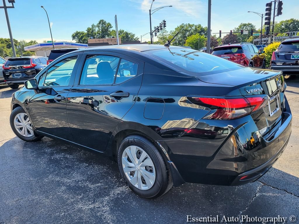 2025 Nissan Versa 1.6 S