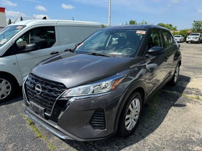 2023 Nissan Kicks S Xtronic CVT