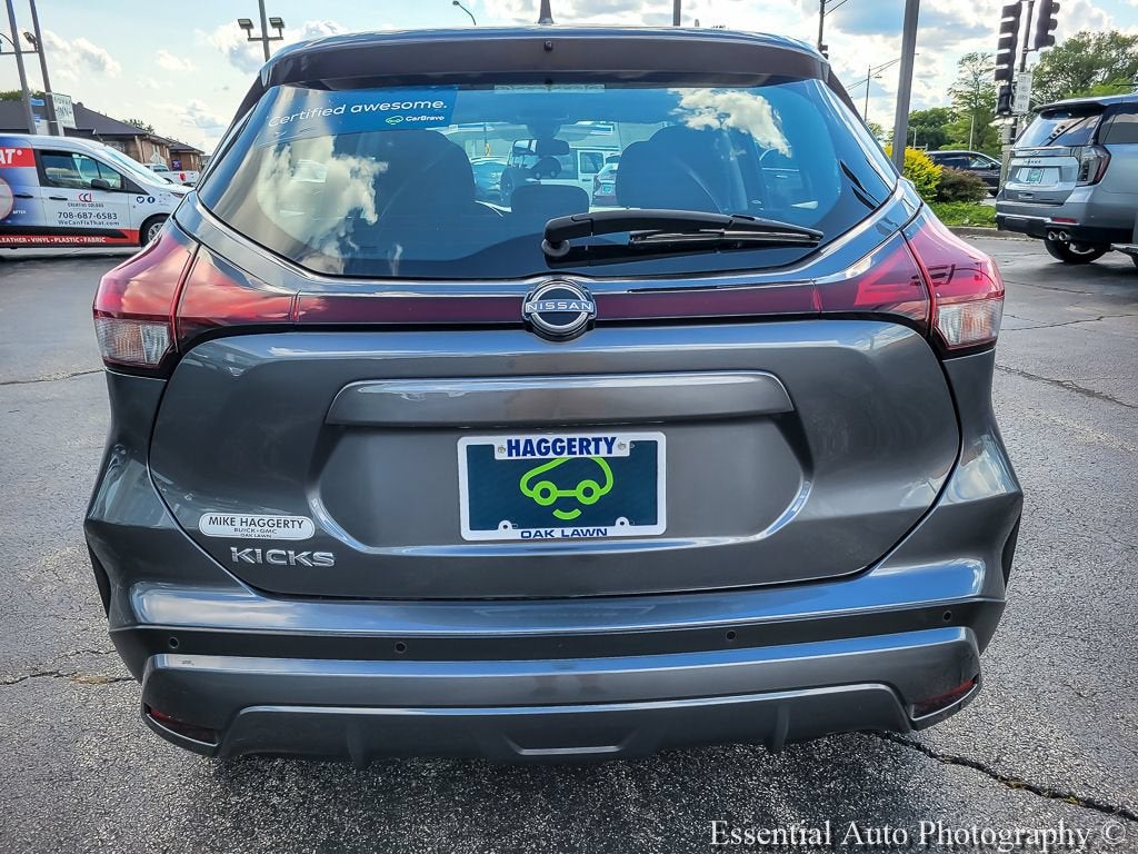 2023 Nissan Kicks S Xtronic CVT