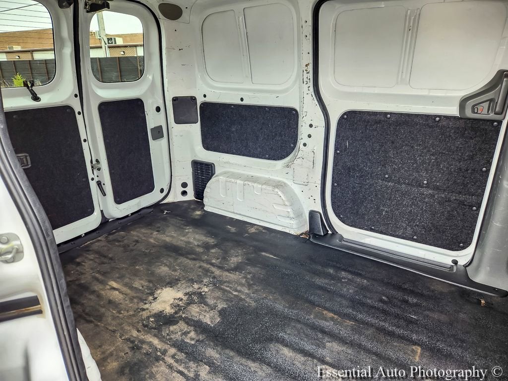 2019 Nissan NV200 S