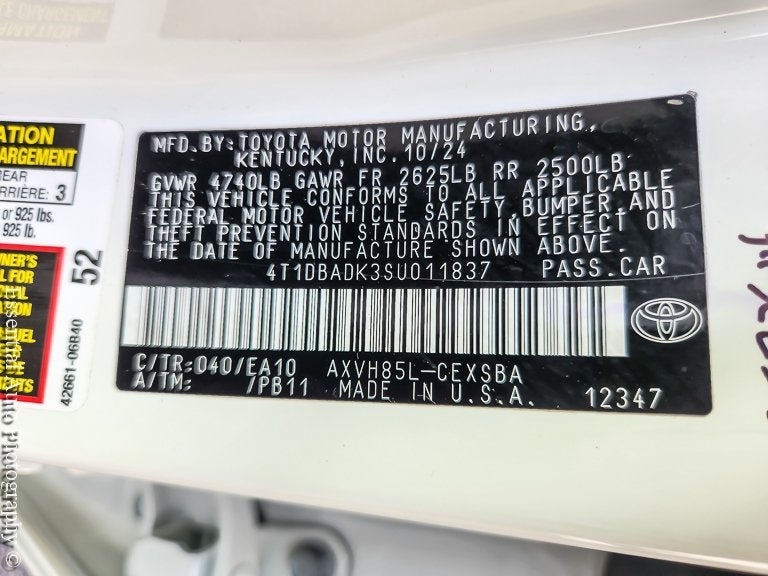 2025 Toyota Camry SE