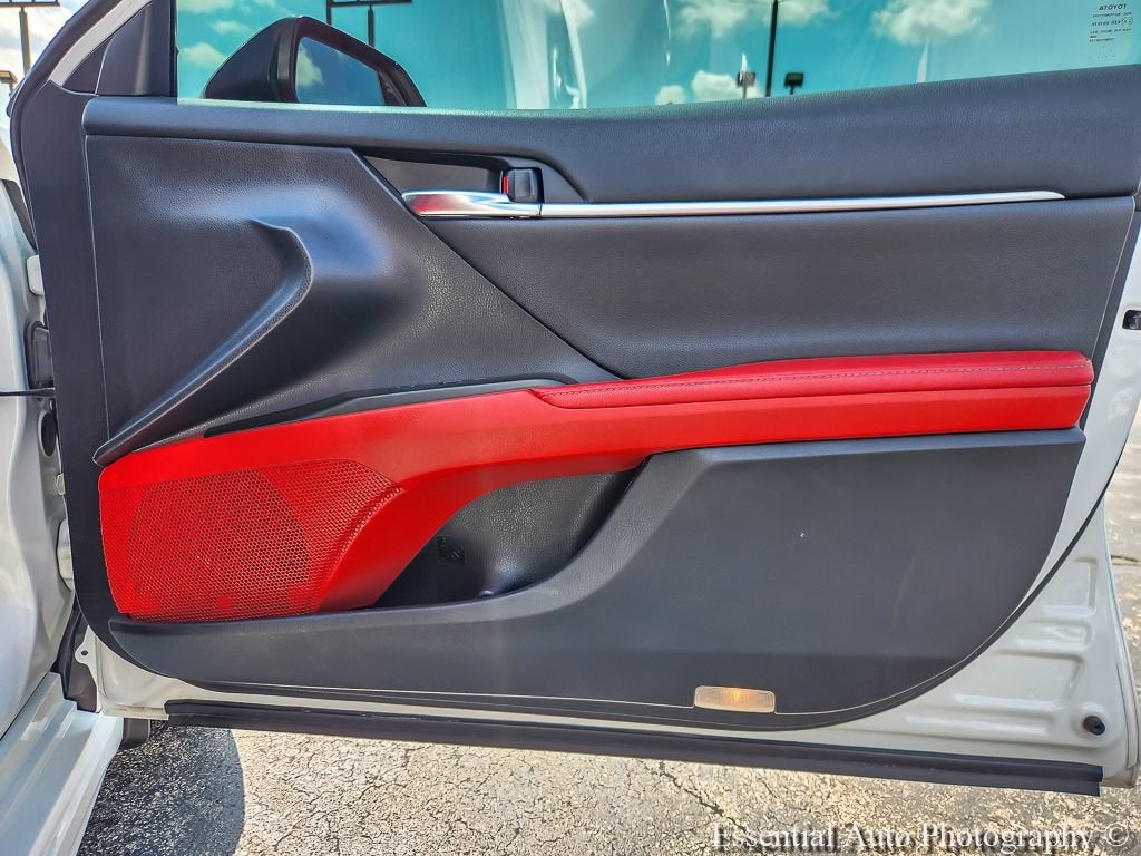 2022 Toyota Camry XSE AWD