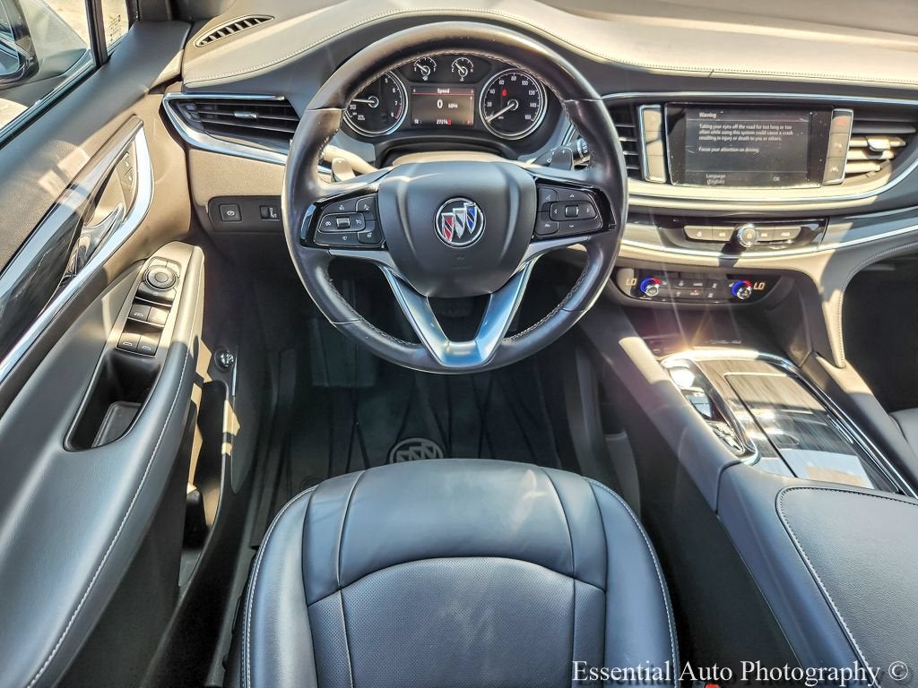 2023 Buick Enclave Essence