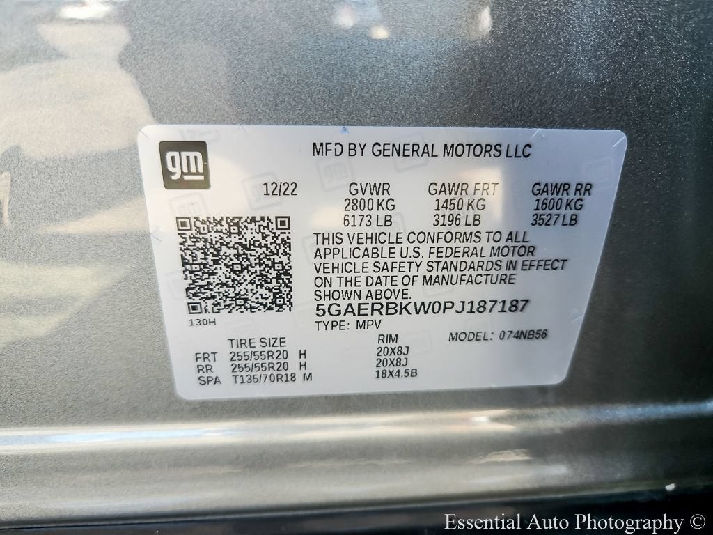 2023 Buick Enclave Essence