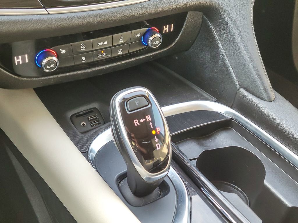 2021 Buick Enclave Essence