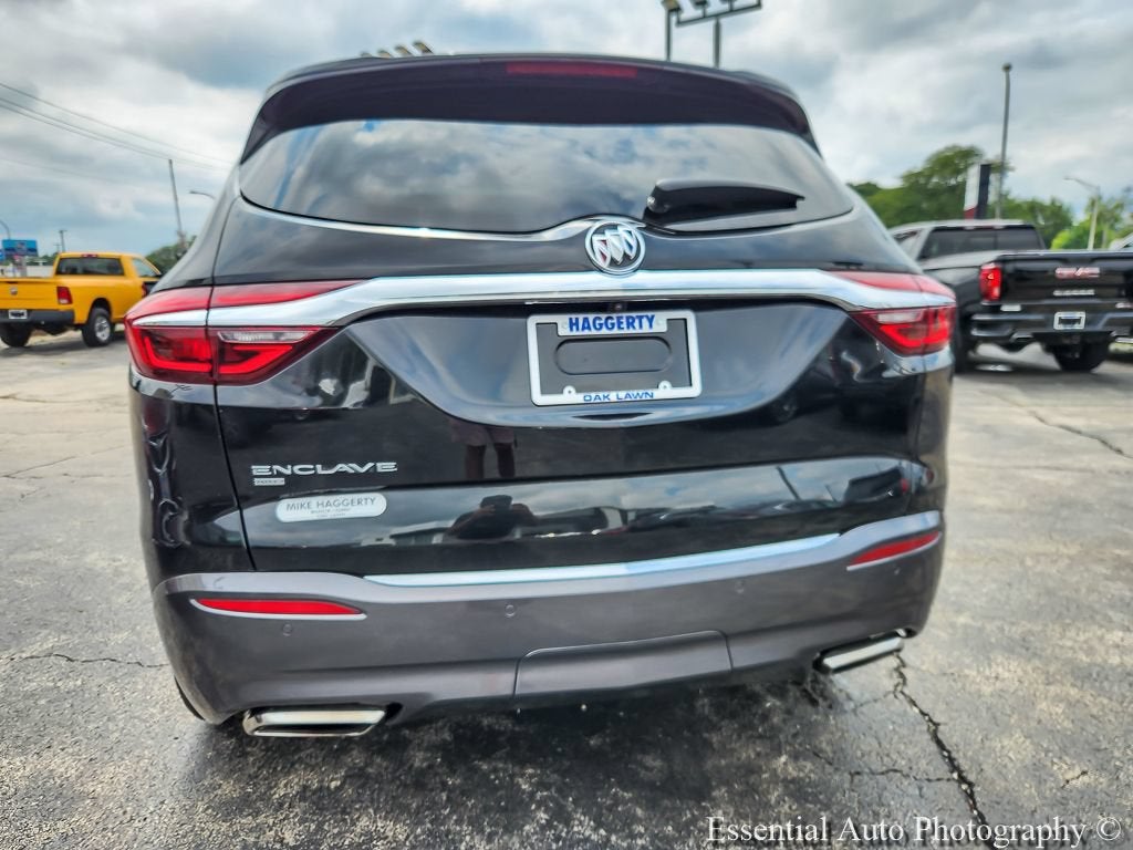 2020 Buick Enclave Essence