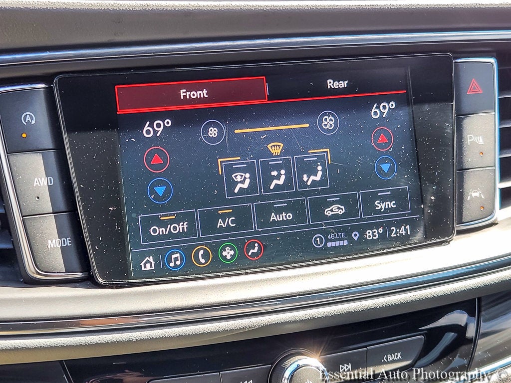 2024 Buick Enclave Essence
