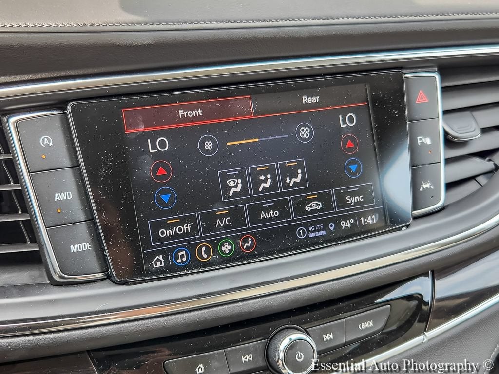 2024 Buick Enclave Essence