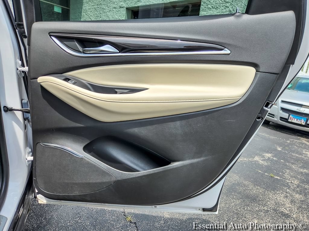 2024 Buick Enclave Essence