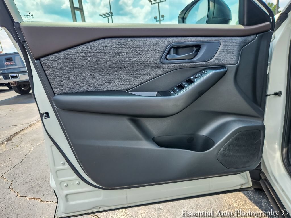 2023 Nissan Rogue S Intelligent AWD