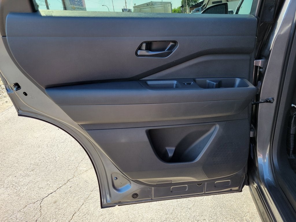 2024 Nissan Pathfinder SV 4WD