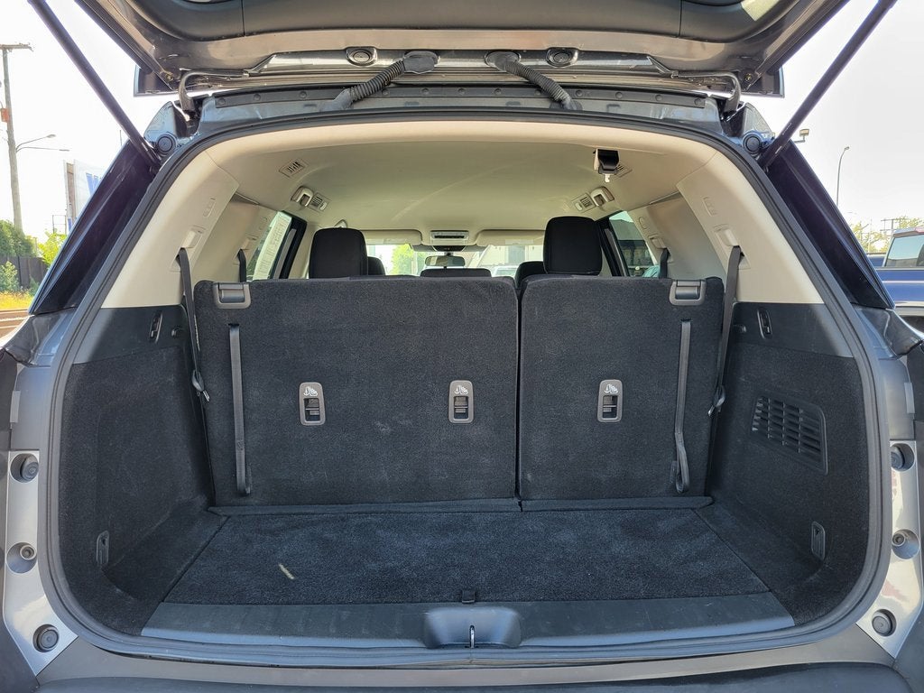 2024 Nissan Pathfinder SV 4WD