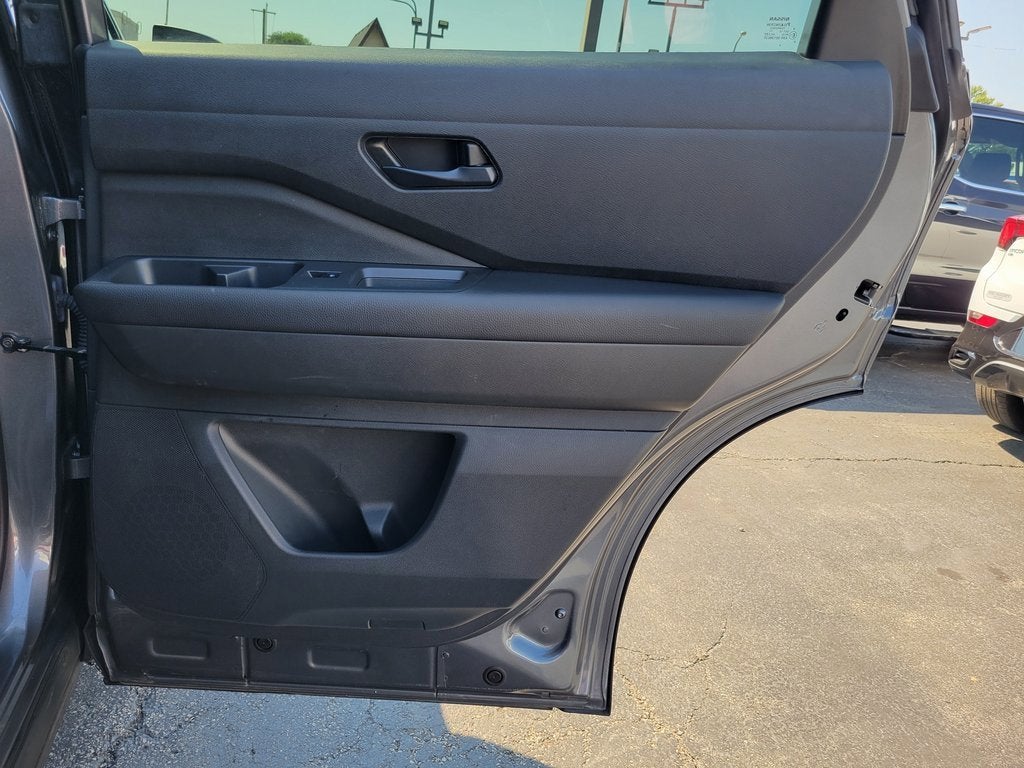 2024 Nissan Pathfinder SV 4WD