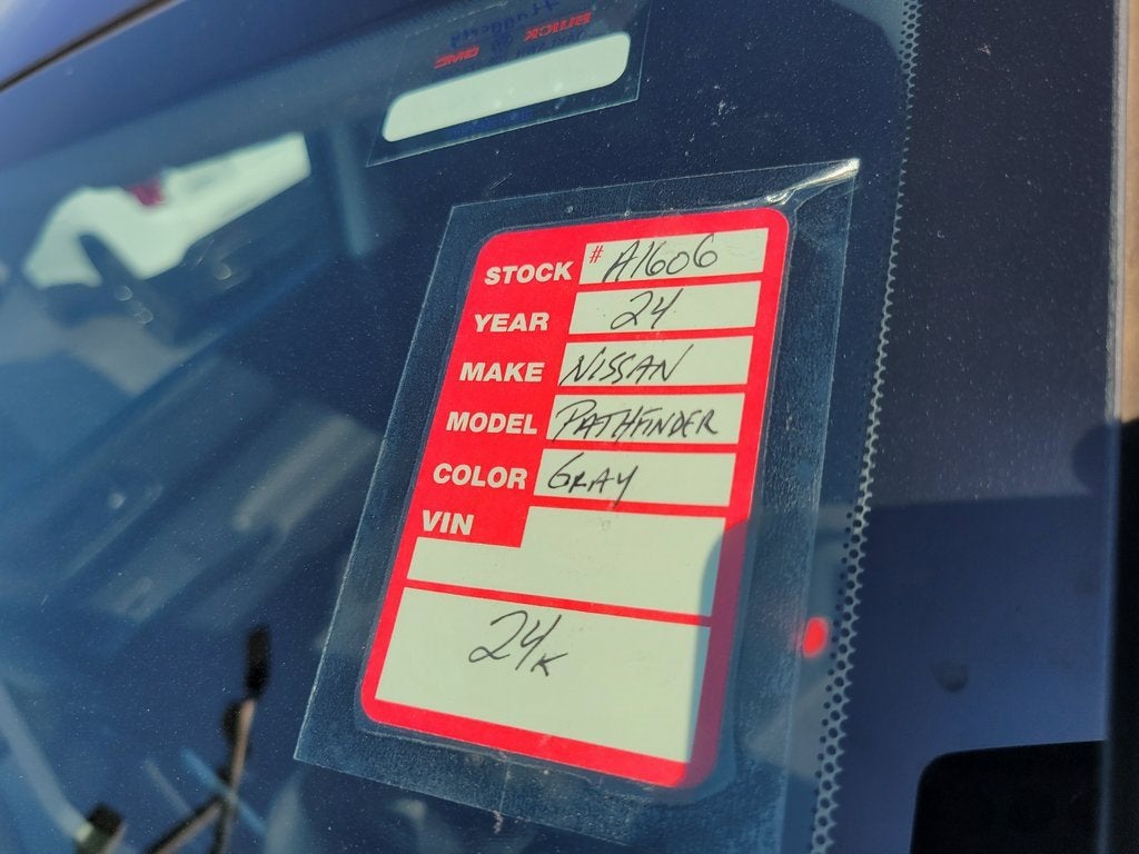 2024 Nissan Pathfinder SV 4WD