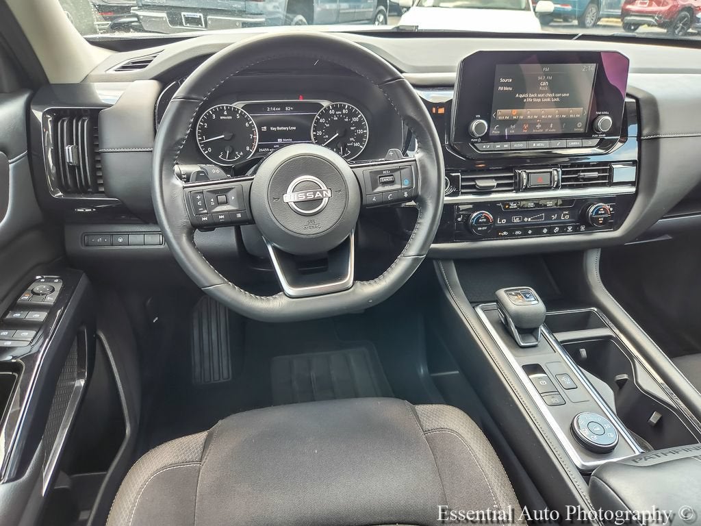 2022 Nissan Pathfinder SV 4WD