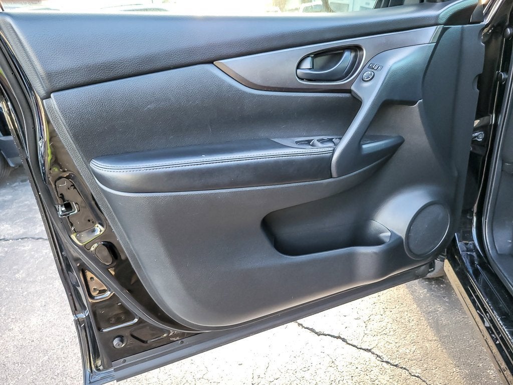 2021 Nissan Rogue Sport S FWD Xtronic CVT