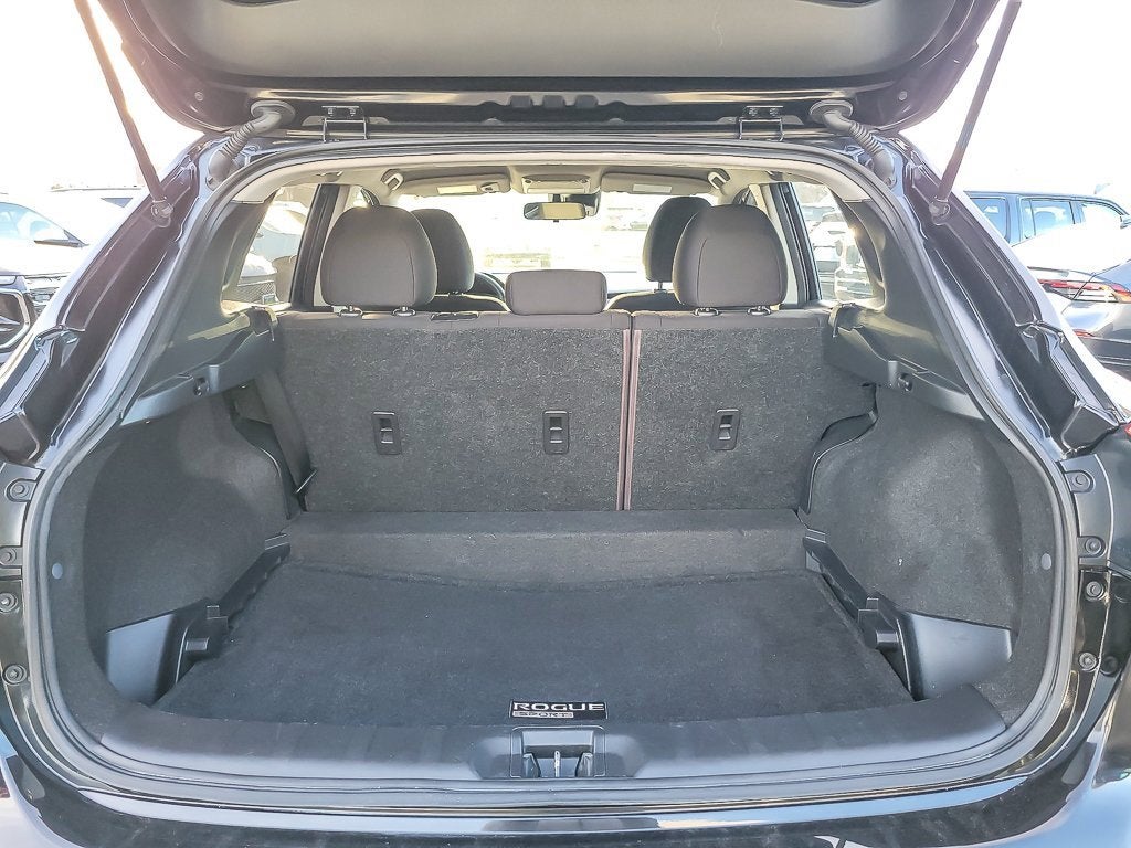 2021 Nissan Rogue Sport S FWD Xtronic CVT