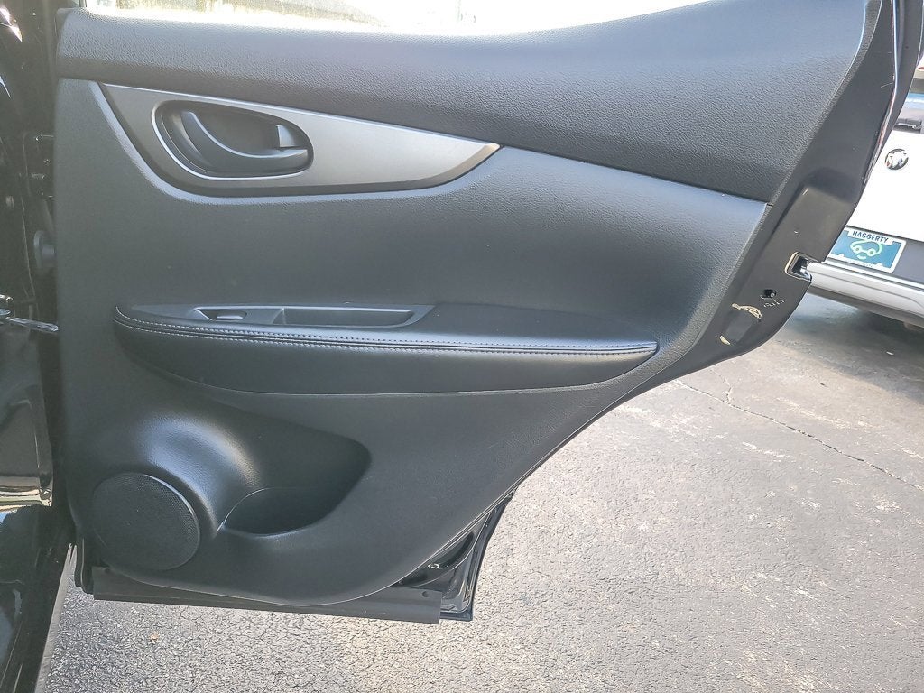 2021 Nissan Rogue Sport S FWD Xtronic CVT