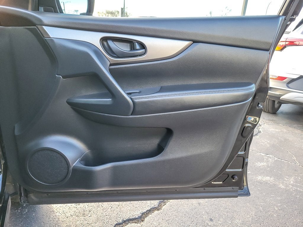 2021 Nissan Rogue Sport S FWD Xtronic CVT