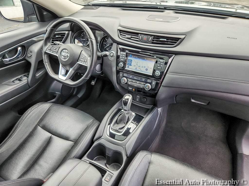 2017 Nissan Rogue SL