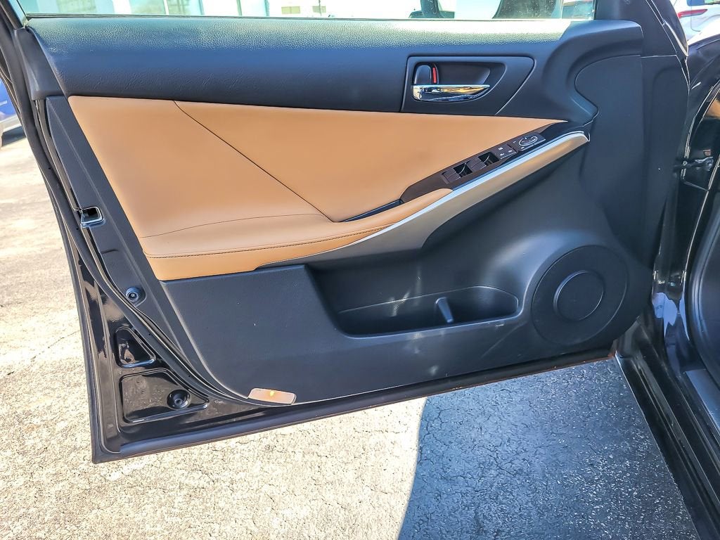 2016 Lexus IS 300 NA