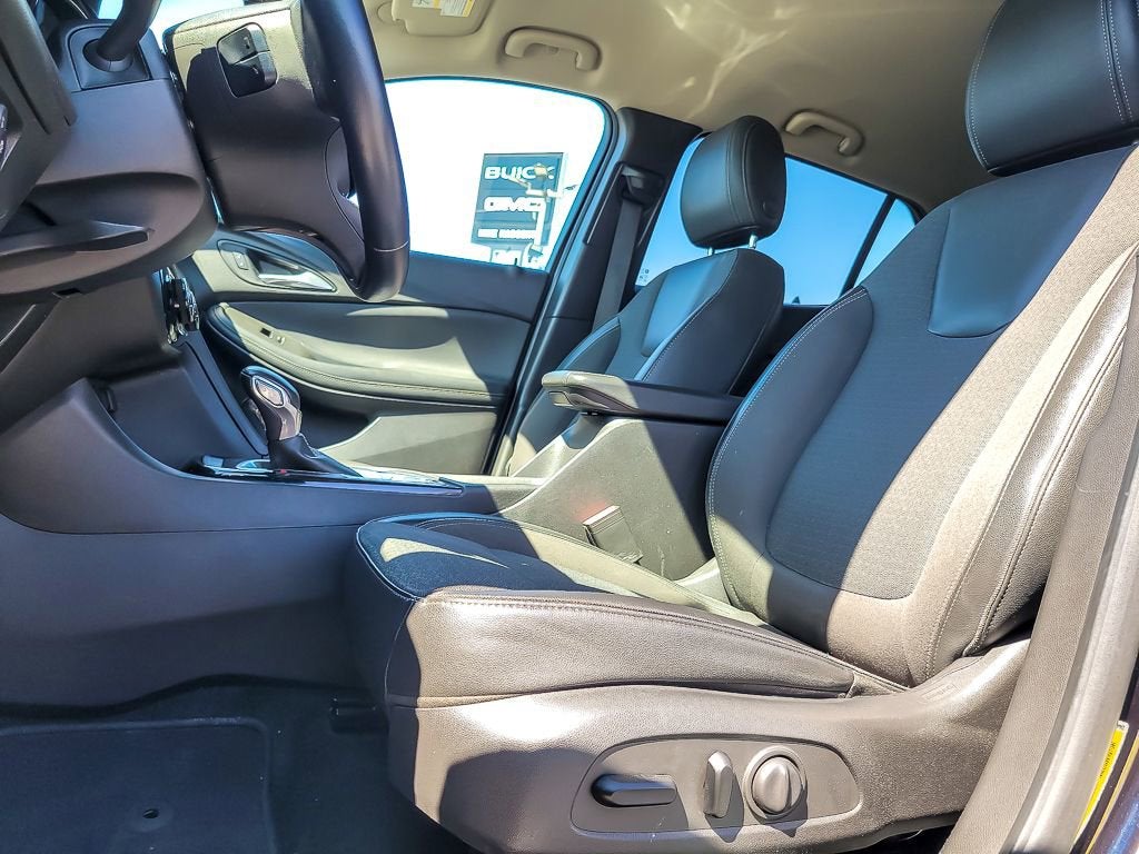 2020 Buick Encore GX Select