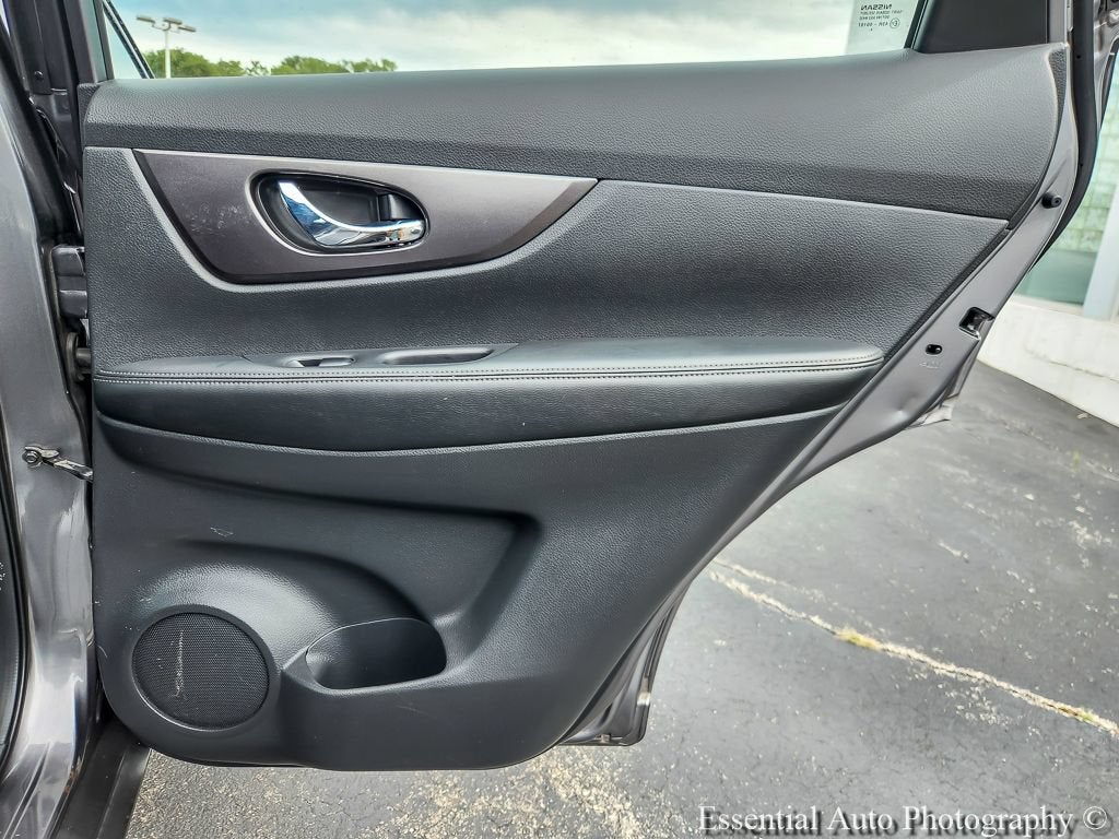 2015 Nissan Rogue S