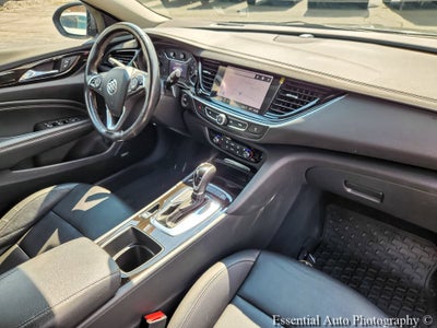 2020 Buick Regal Sportback Essence