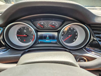 2018 Buick Regal TourX Essence