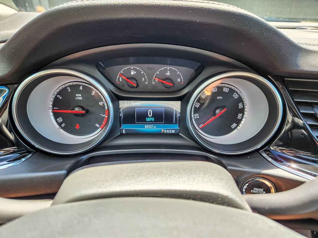 2018 Buick Regal TourX Essence
