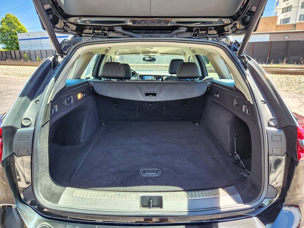 2018 Buick Regal TourX Essence