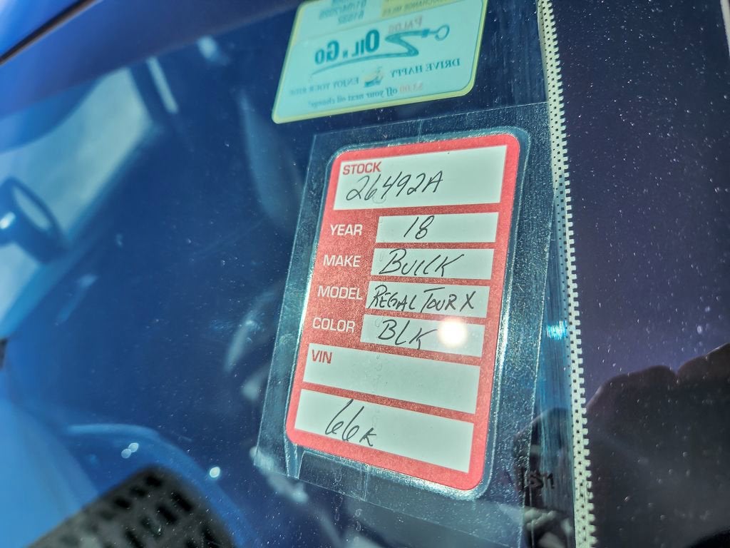 2018 Buick Regal TourX Essence