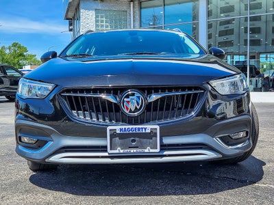 2018 Buick Regal TourX Essence