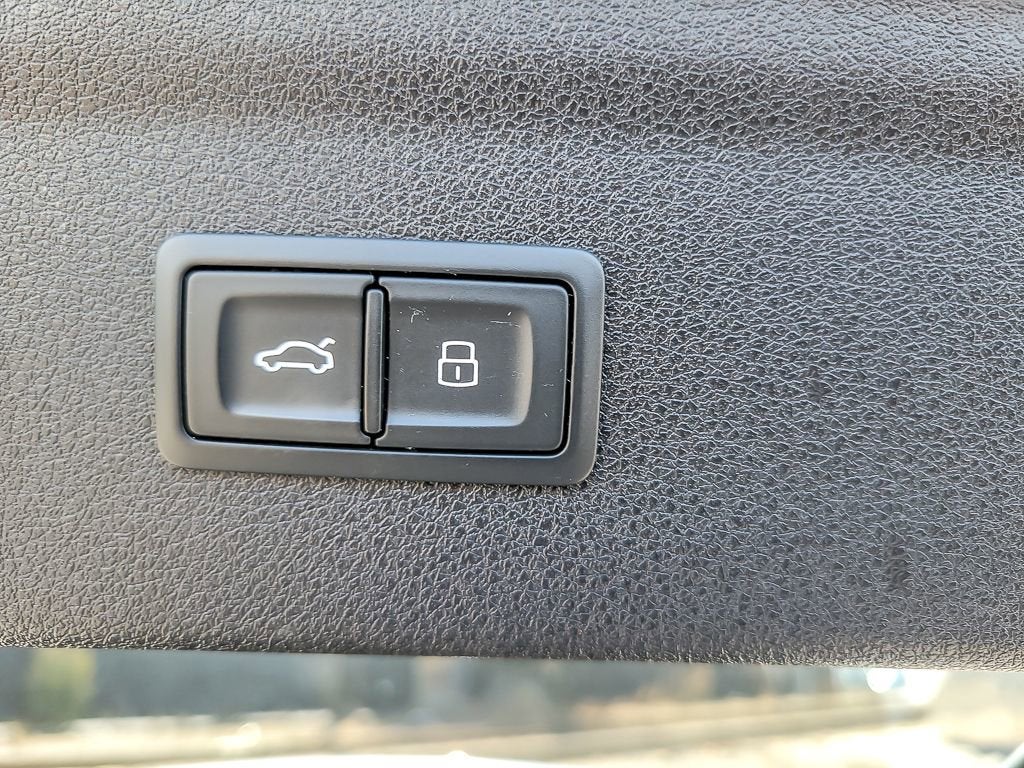 2018 Audi Q3 2.0T Premium