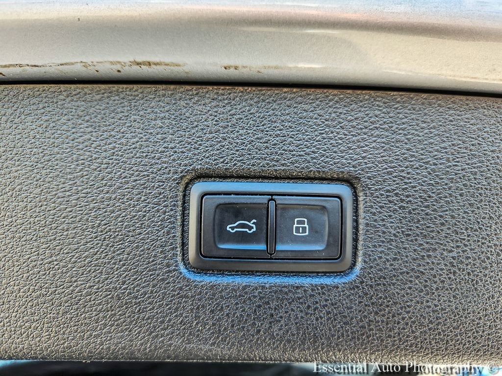 2017 Audi Q7 3.0T Premium