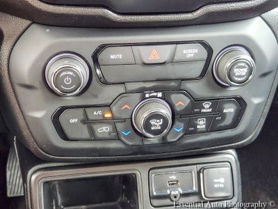 2019 Jeep Renegade Latitude FWD