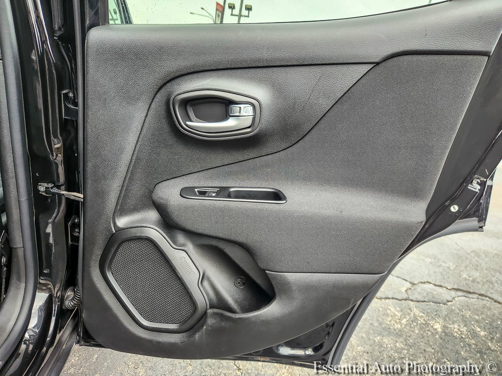 2019 Jeep Renegade Latitude FWD