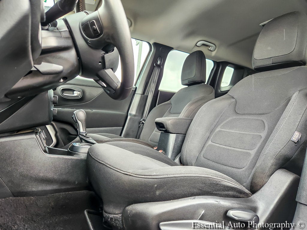 2019 Jeep Renegade Latitude FWD