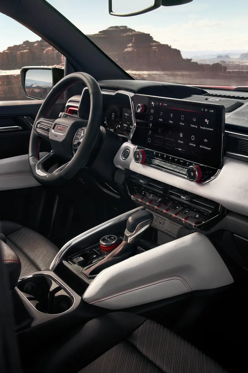 2026 GMC Canyon infotainment system at Mike Haggerty Buick GMC in OAK LAWN IL